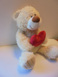 pluche Love Beer met hart 55 cm prijs per stuk