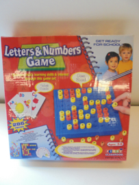 Letters en numbers game 26 x 26 cm prijs per stuk