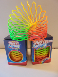 Wavy spring Rainbow loop veer 11x8 cm prijs per stuk