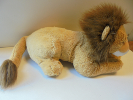 pluche leeuw  k7- 50 cm prijs per stuk