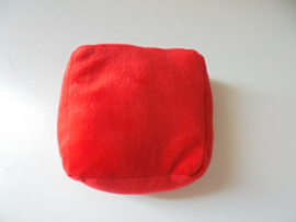 pluche kussentjes rood 16 x 16 cm prijs per stuk