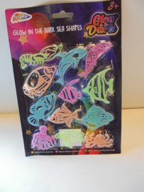 Glow in the dark sea shapes assorti 31x22 cm prijs per stuk