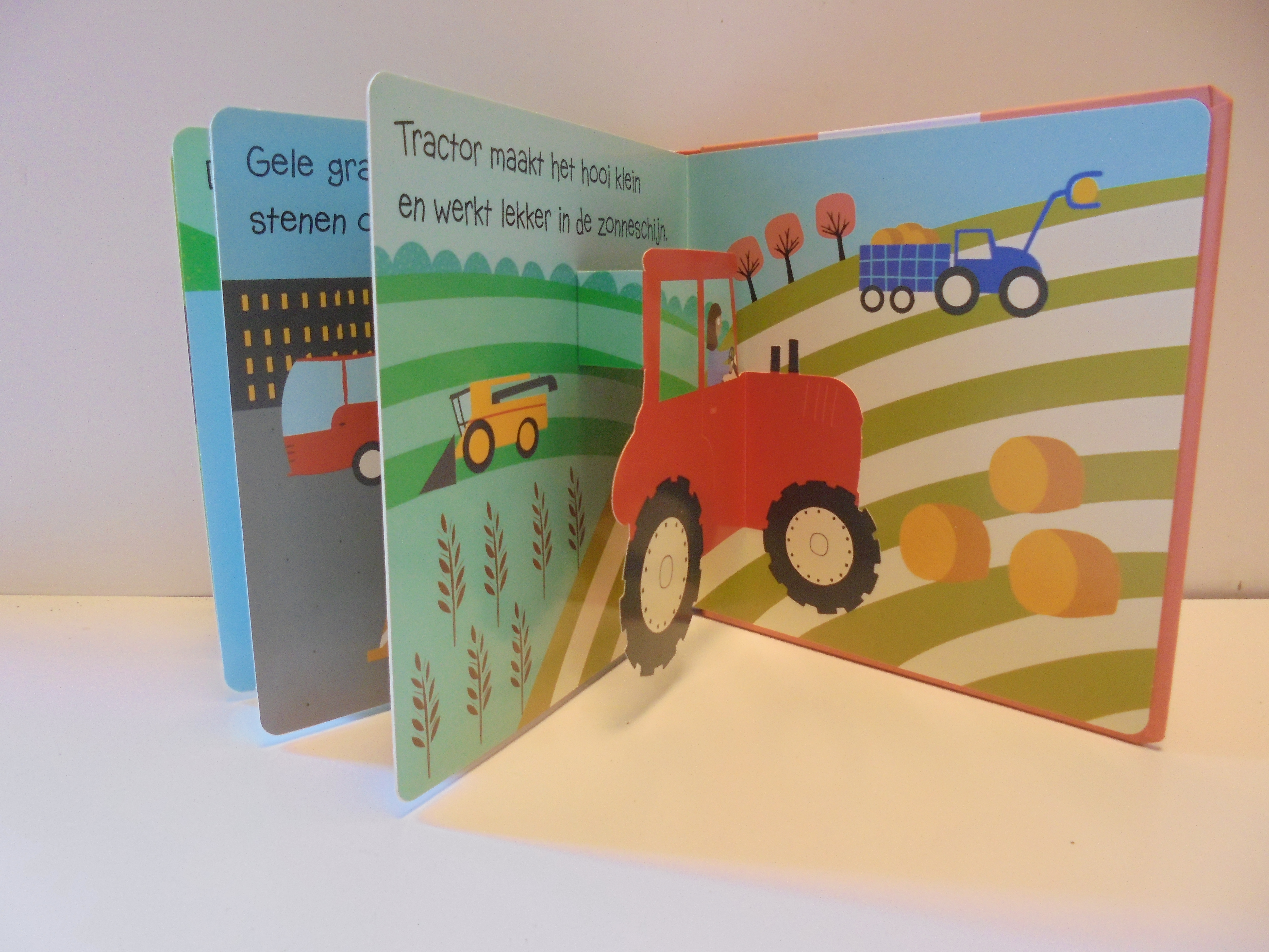 leer boek voertuigen  afm 21x21 cm prijs per stuk