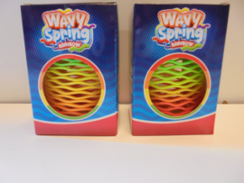 Wavy spring Rainbow loop veer 11x8 cm prijs per stuk