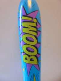 opblaas knuppel Boom!  80 cm assorti kleur prijs per stuk