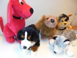 pluche hond set T47- 5 stuks 25-35 cm prijs per set a 5 stuks