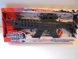 Freedom Fighters ratel gun met licht en geluid afm 44x20 cm prijs per stuk