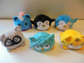 pluche dier knuffels omkeerbaar 16 x 14 cm prijs per stuk