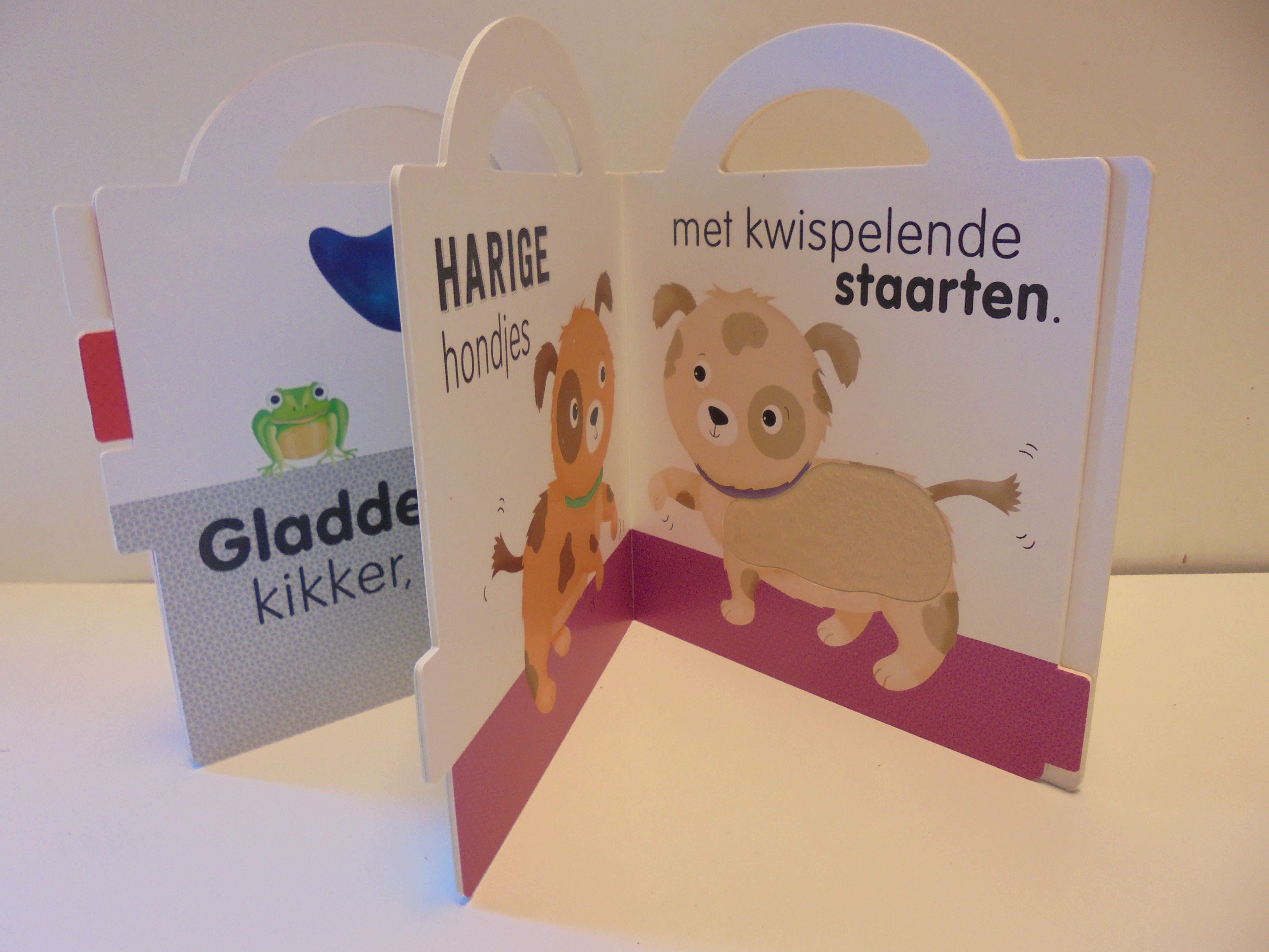 Voel en Leer Boek Tijger  afm 22x20 cm prijs per stuk