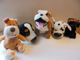 pluche hond set  B14 - 5 stuks 20-30 cm prijs per set a 5 stuks