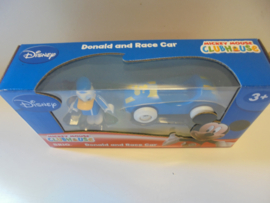 Donald and Rece Car 20 x10 cm  met licentie prijs per stuk