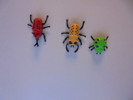 crawling bugs 25x15 cm prijs per zak a 4 stuks