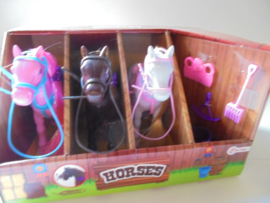 Toi Toys Horses paarden set met stal afm 30x20x18 cm prijs per stuk