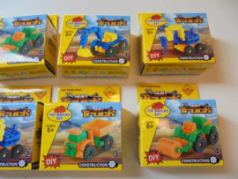 toy bricks set super truck 8x10 cm prijs per stuk