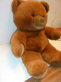 XL6  Beer donker bruin 70 cm prijs per stuk
