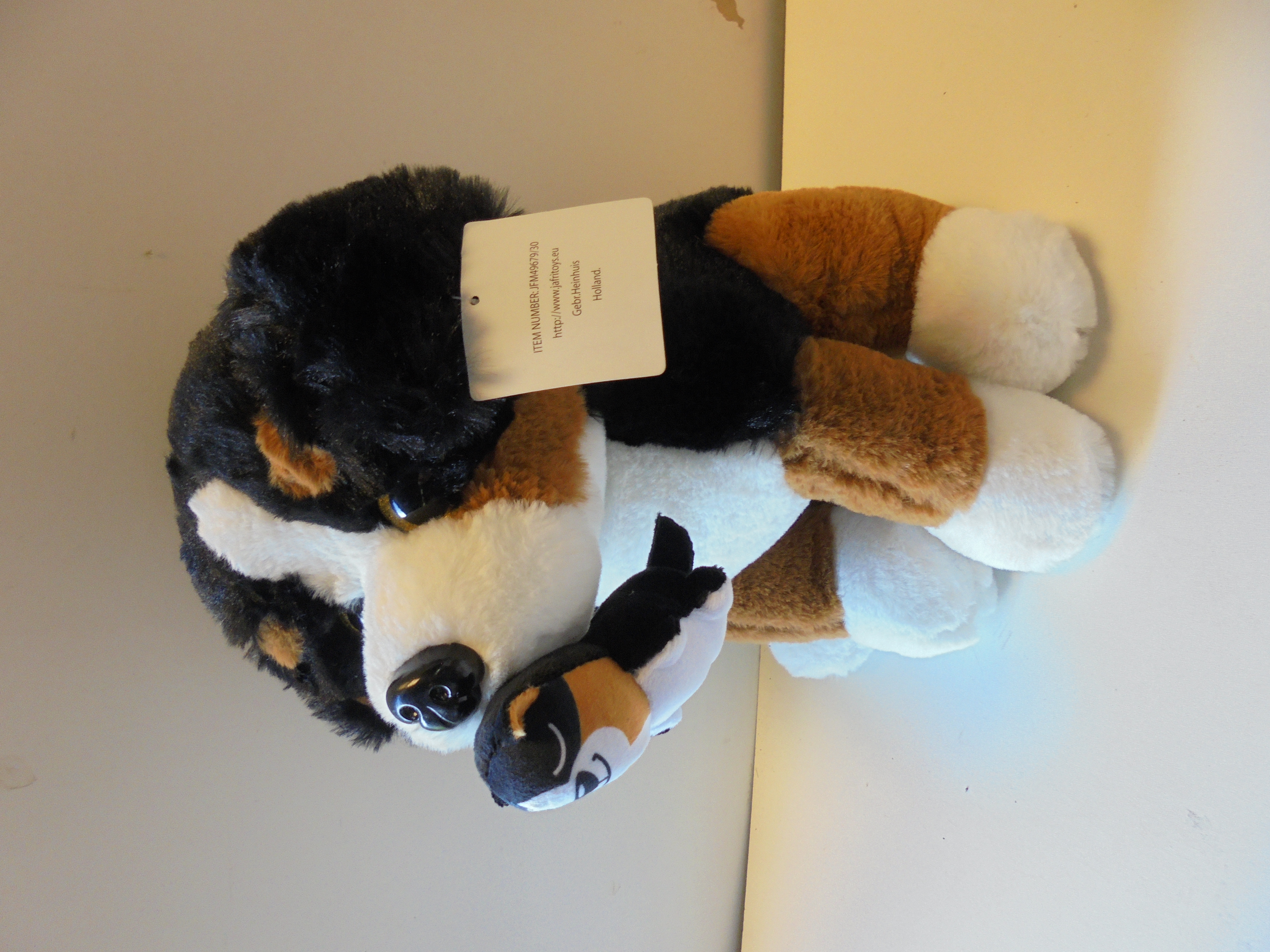 dia 10 pluche Hond 32 cm prijs per stuk