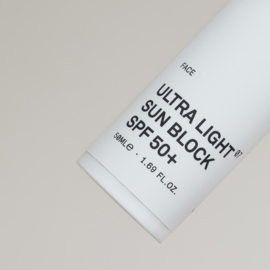 Team Dr. Joseph Ultra Light Sun Block SPF50+ 50 ml