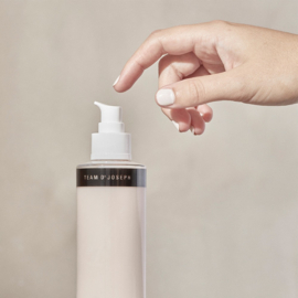 Team Dr. Joseph Delicate Cleansing Milk 200 ml