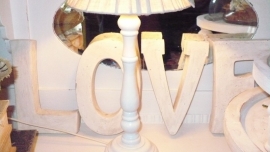 stenen letters love