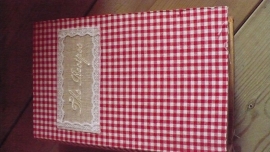theedoos of boek? Verkocht