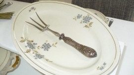 servies van  schonwald   verkocht !!