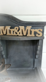 Mr& mrs