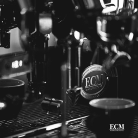 ECM Synchronika