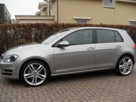 Volswagen Golf 7 met 19`` S5 velgen