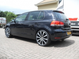 VW Golf VI met 19`` Brock B21 225 3519 Falken 453