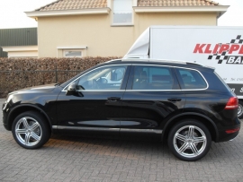 VW Touareq  bj 2011 met 20``