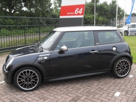 17`` mini velgen met 205 40 17