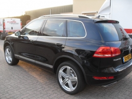 VW Touareq  bj 2011 met 20``