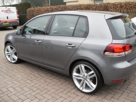 VW Golf 6 met 19`` S5 Velgen