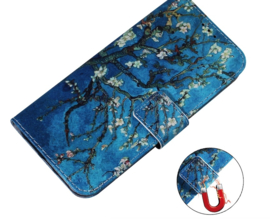 BookCover Etui Hoes   voor iPhone 16   Van Gogh  Amandelbloesem