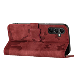 BookCover Etui Hoes voor Samsung Galaxy A15  -  Rood  - Vlinders en Kat - Reliëf