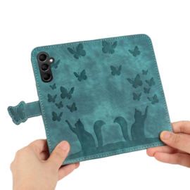 BookCover Hoes Etui voor Samsung Galaxy A56 - A36  -  Vlinders en Kat  - Groen  - Reliëf
