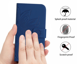 Hoes - Etui - Tas voor Samsung Galaxy S24  -  S25   Met Schouder - Draagkoord -  Blauw  -  Zonnebloem Reliëf