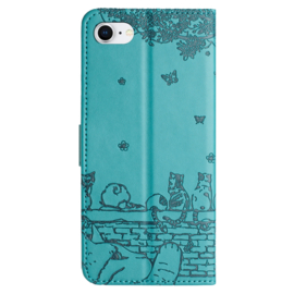 BookCover Hoes Etui voor Apple iPhone 16e  -  Turquoise  - Katten op muurtje - Reliëf