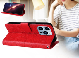 PU BoekCover Hoes Etui voor Samsung Galaxy A57   Rood   -  Bloem-Motief in Reliëf