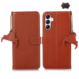Lederen BoekCover Etui Hoes voor Samsung Galaxy A37 - A36 - A56  -  Bruin - V2