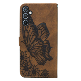 BoekCover Etui Hoes voor Samsung Galaxy A57 -  Bruin  -  Vlinder  - Reliëf