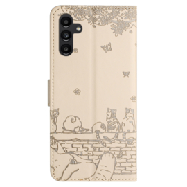 BookCover Hoes Etui voor Samsung Galaxy A56 - A36  -  Beige  - Katten op Muurtje - Reliëf
