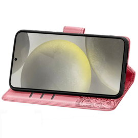 PU BoekCover Hoes Etui voor Samsung Galaxy A36 - A56   Roze  -  Vlinder. Reliëf