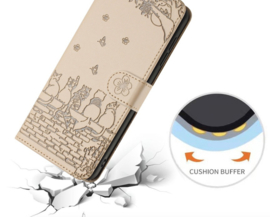 BookCover Hoes Etui voor Samsung Galaxy A57  -  Beige  - Katten op Muurtje - Reliëf