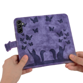 BookCover Etui Hoes voor Samsung Galaxy S24 Plus  - S25 Plus   Paars - Vlinders en Kat - Reliëf