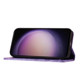 BookCover Hoes Etui voor Samsung Galaxy S26  -  Vlinders en Kat  - Paars  - Reliëf