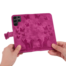 BookCover Etui Hoes voor Samsung Galaxy S25 Ultra  -   Vlinders en Kat - Reliëf  -  Roze