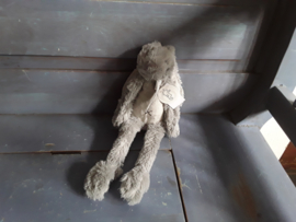HH30  (68.) Tiny Grey Rabbit Richie