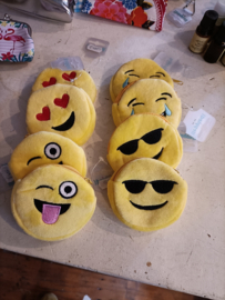 M157 (82.) Portemonnee Smiley