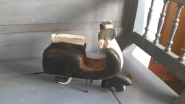 M335 (64.) Scooter zwart